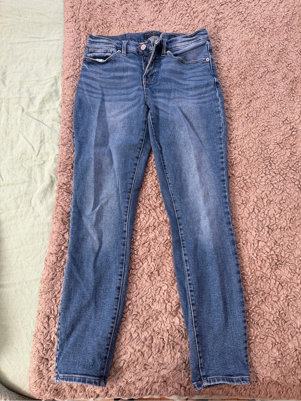 Lucky Brand Women's Skinny Jeans in Blue Wash